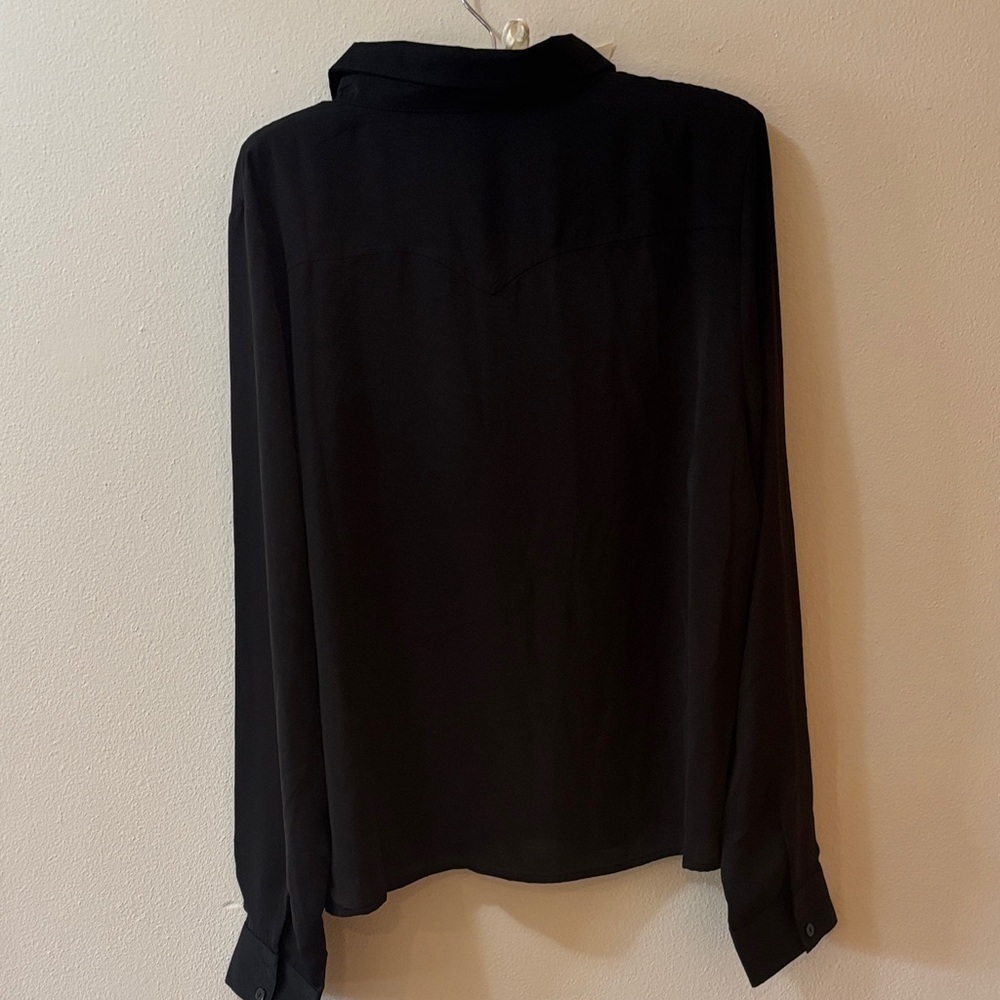 Kittenish Fringe Button Down- NWT! - Picture 5 of 10